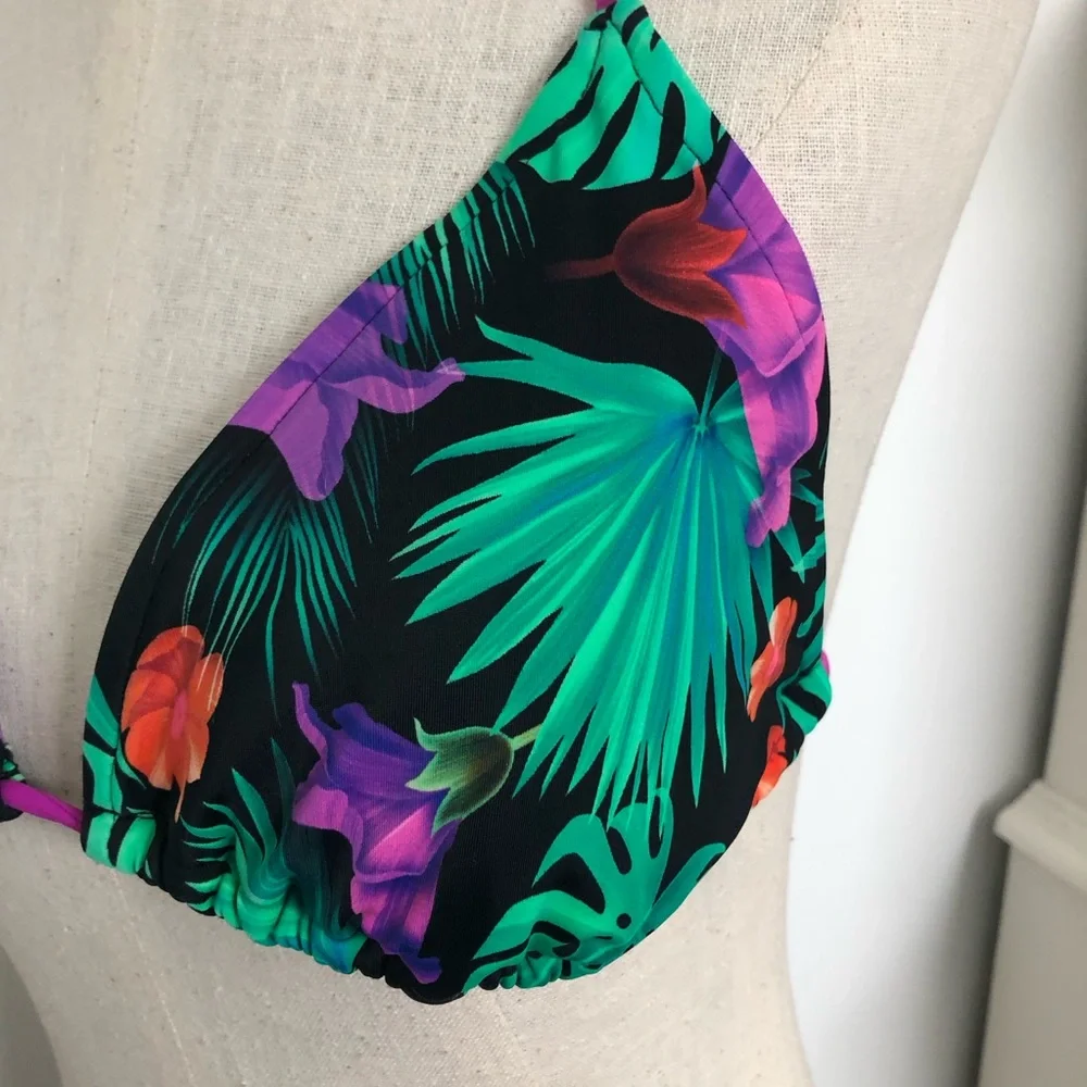 VENUS triangle bikini